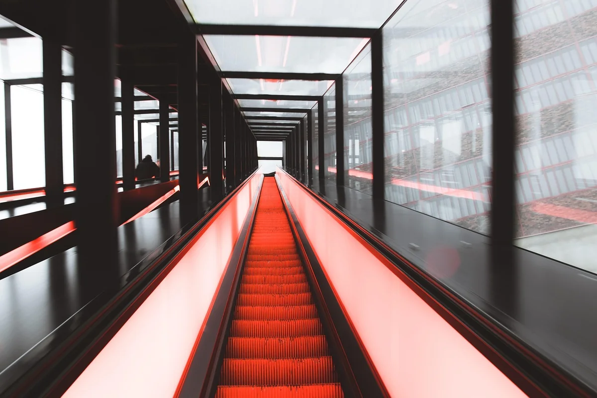 Découvrez le prix d'un monte-escalier Stannah neuf en 2026 : guide complet